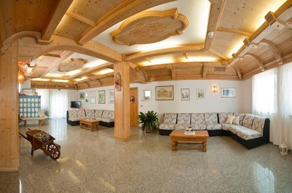 Albergo Negritella Borgo Valsugana ภายนอก รูปภาพ