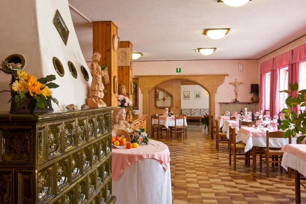 Albergo Negritella Borgo Valsugana ภายนอก รูปภาพ