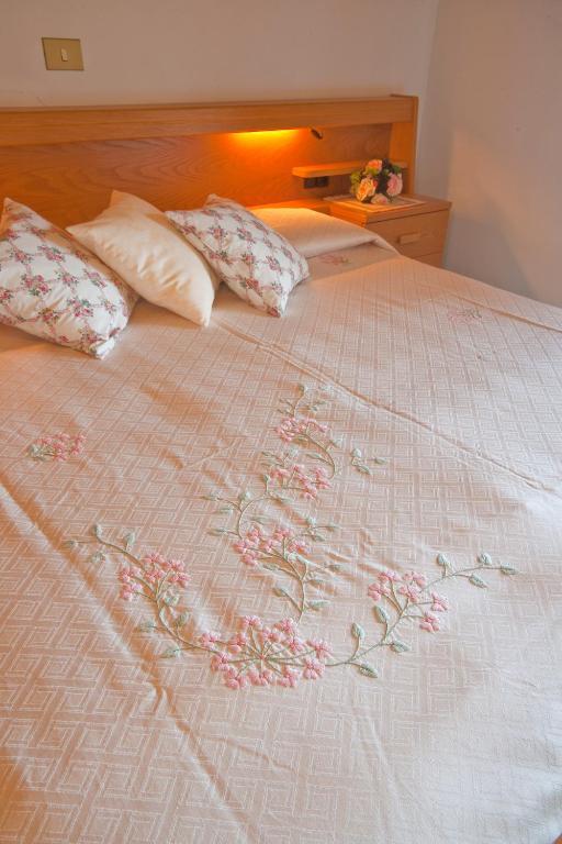 Albergo Negritella Borgo Valsugana ภายนอก รูปภาพ